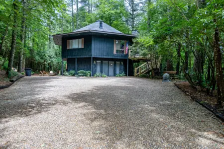 69 Hemlock Rd 8 10 2023 5458