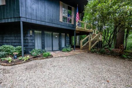 69 Hemlock Rd 8 10 2023 5465