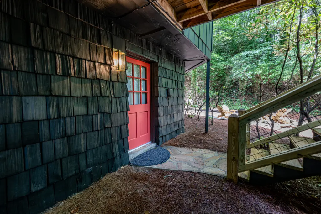 69 Hemlock Rd 8 10 2023 5481