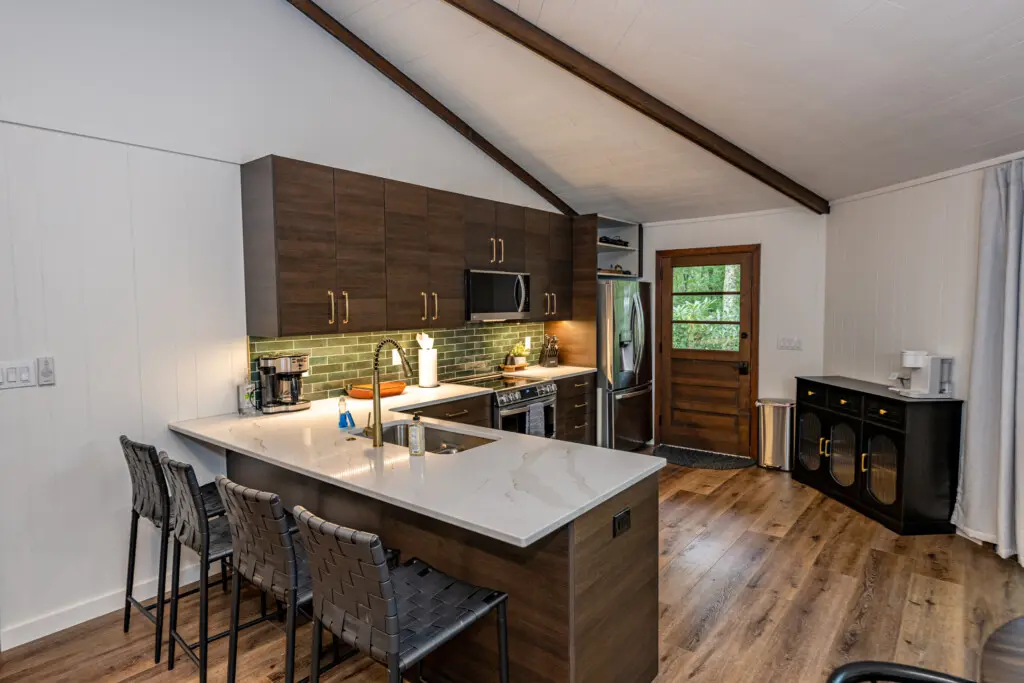69 Hemlock Rd 8 10 2023 5510