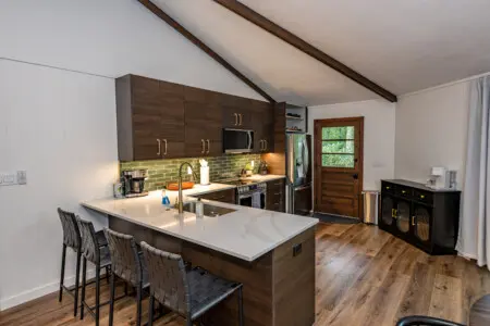 69 Hemlock Rd 8 10 2023 5510